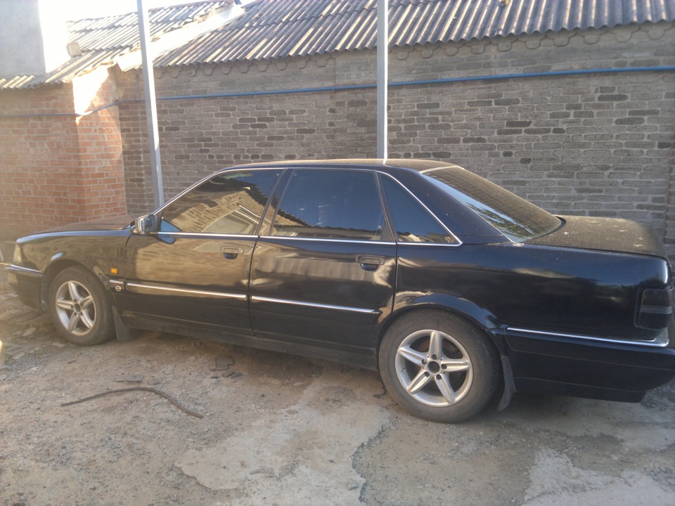 Трохи підняв задню частину 1