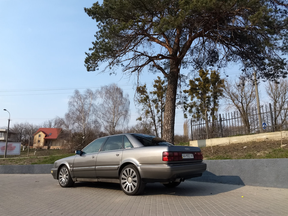 245 40 R18 5