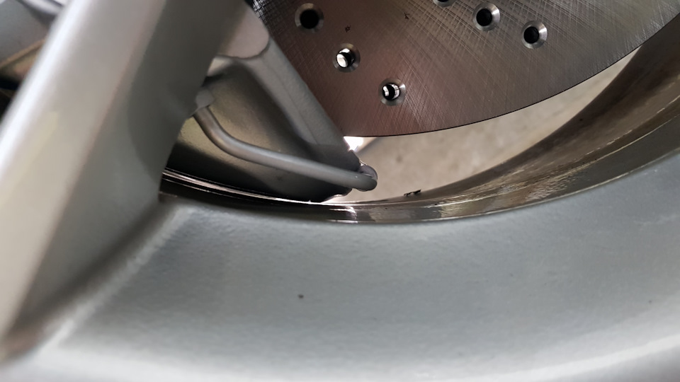 Дорослі гальмівки Brembo 6pot 5