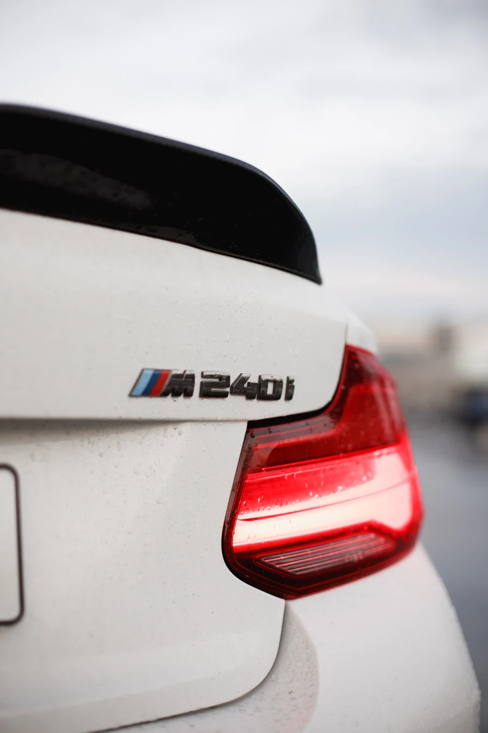 Фото