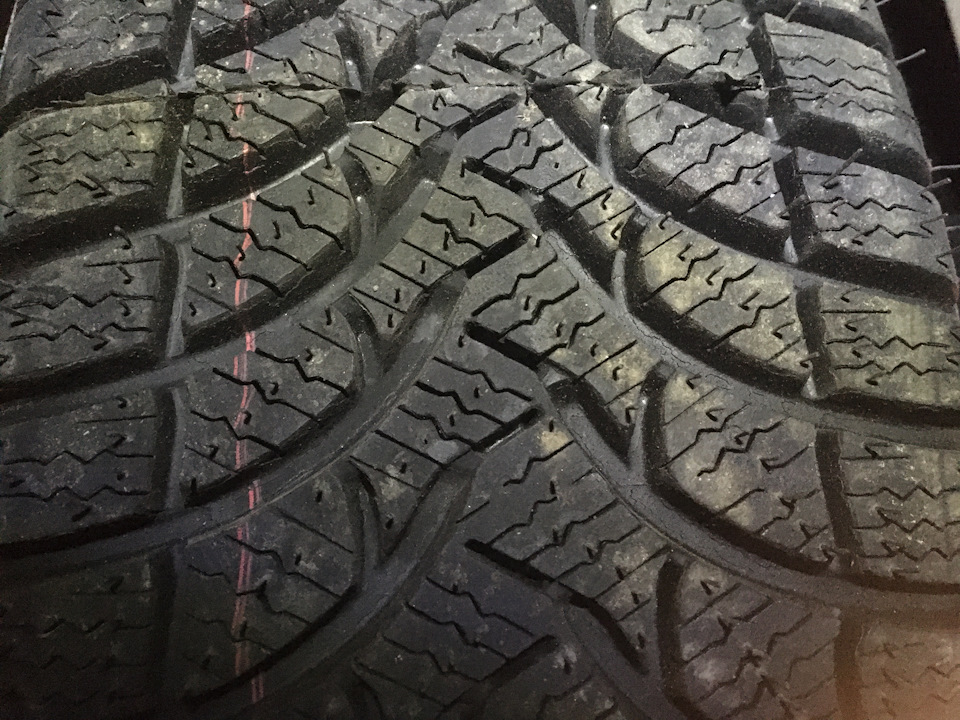 Купиви нову зимову гуму майже Michelin Alpine A4 1