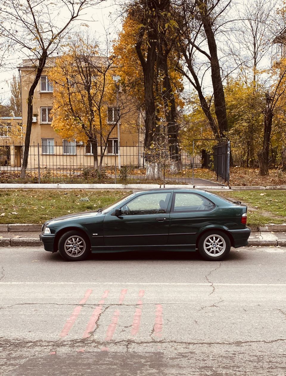 Back to the school } 1