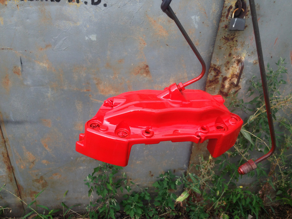 Фарбування супортів brembo 5