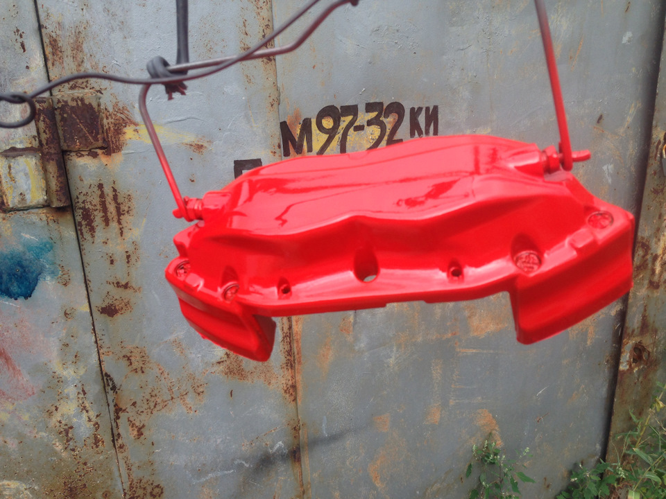 Фарбування супортів brembo 4
