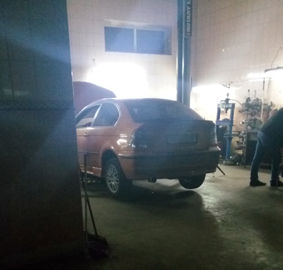 Страх і ненависть у BMW 1