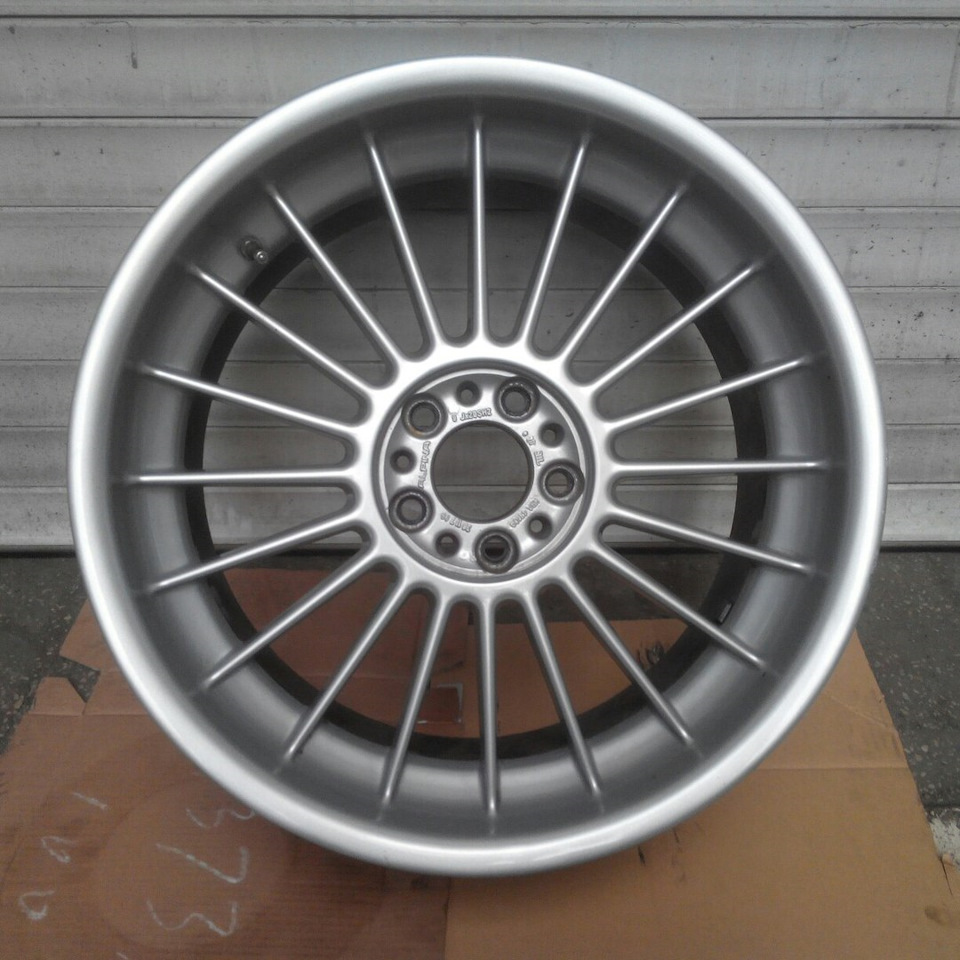 Alpina Classic R20 2