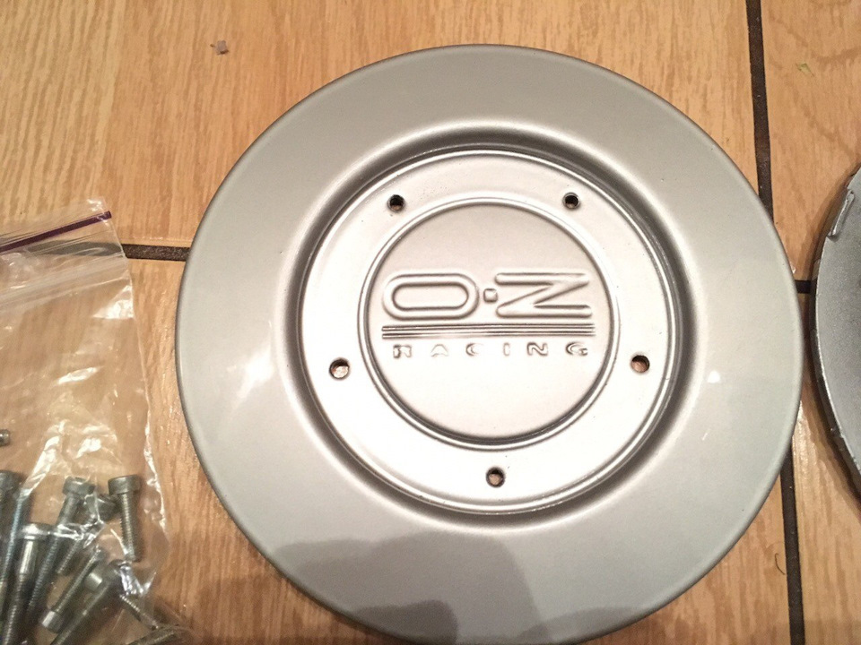 Кришки від культових дисків OZ futura 4