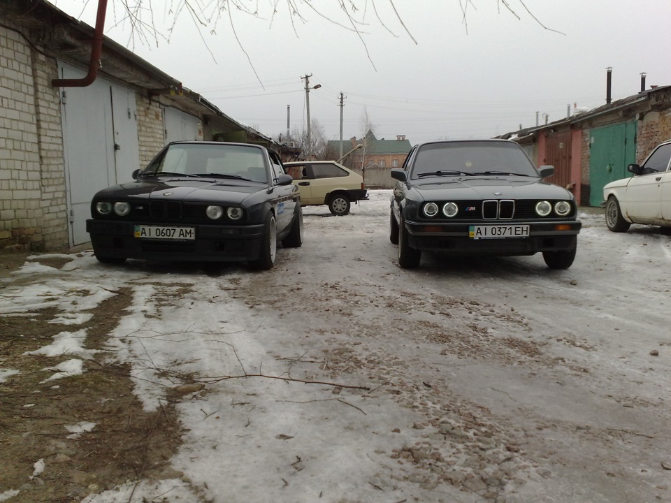 Мої дві БМВ та один VW Golf I 2