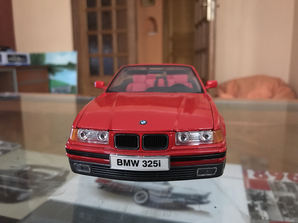 BMW E36 кабріолет, 1:18 4