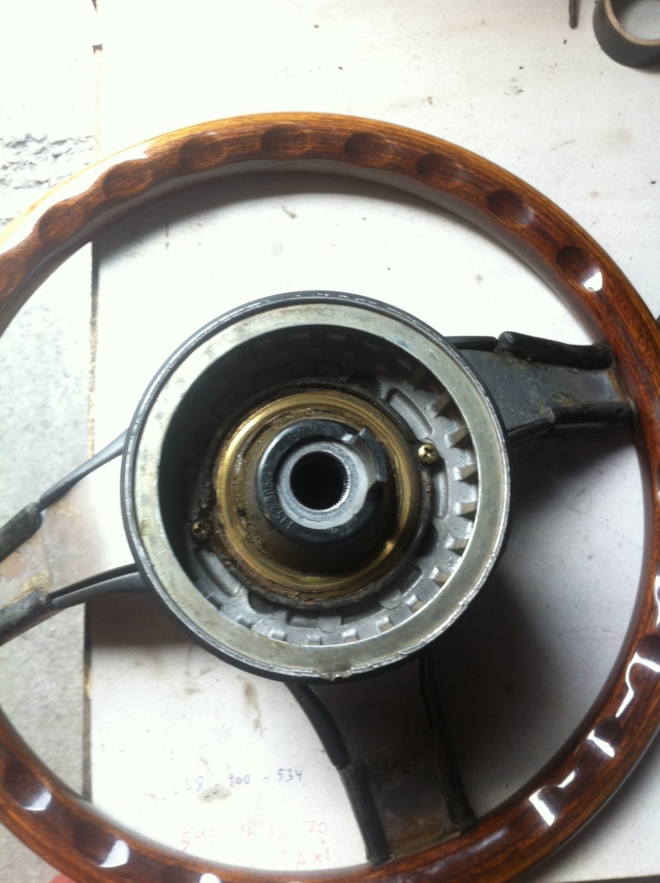 Nardi Woodline BMW 2