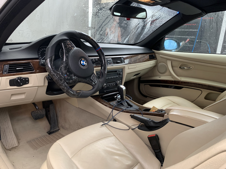 Upgrade руля на bmw e93 2