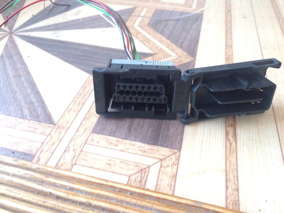 Порт OBD2 16pin 2