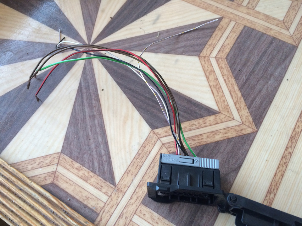 Порт OBD2 16pin 3