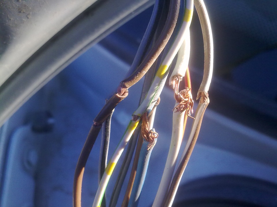 Зникло підсвічування номера 3