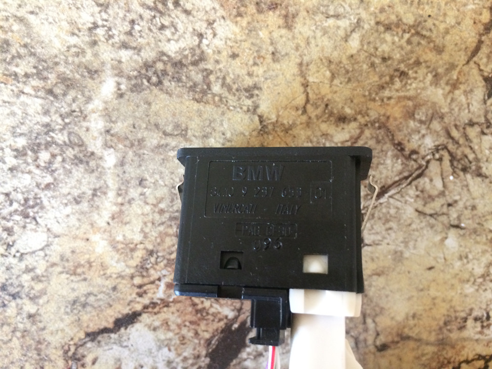 USB і AUX 4