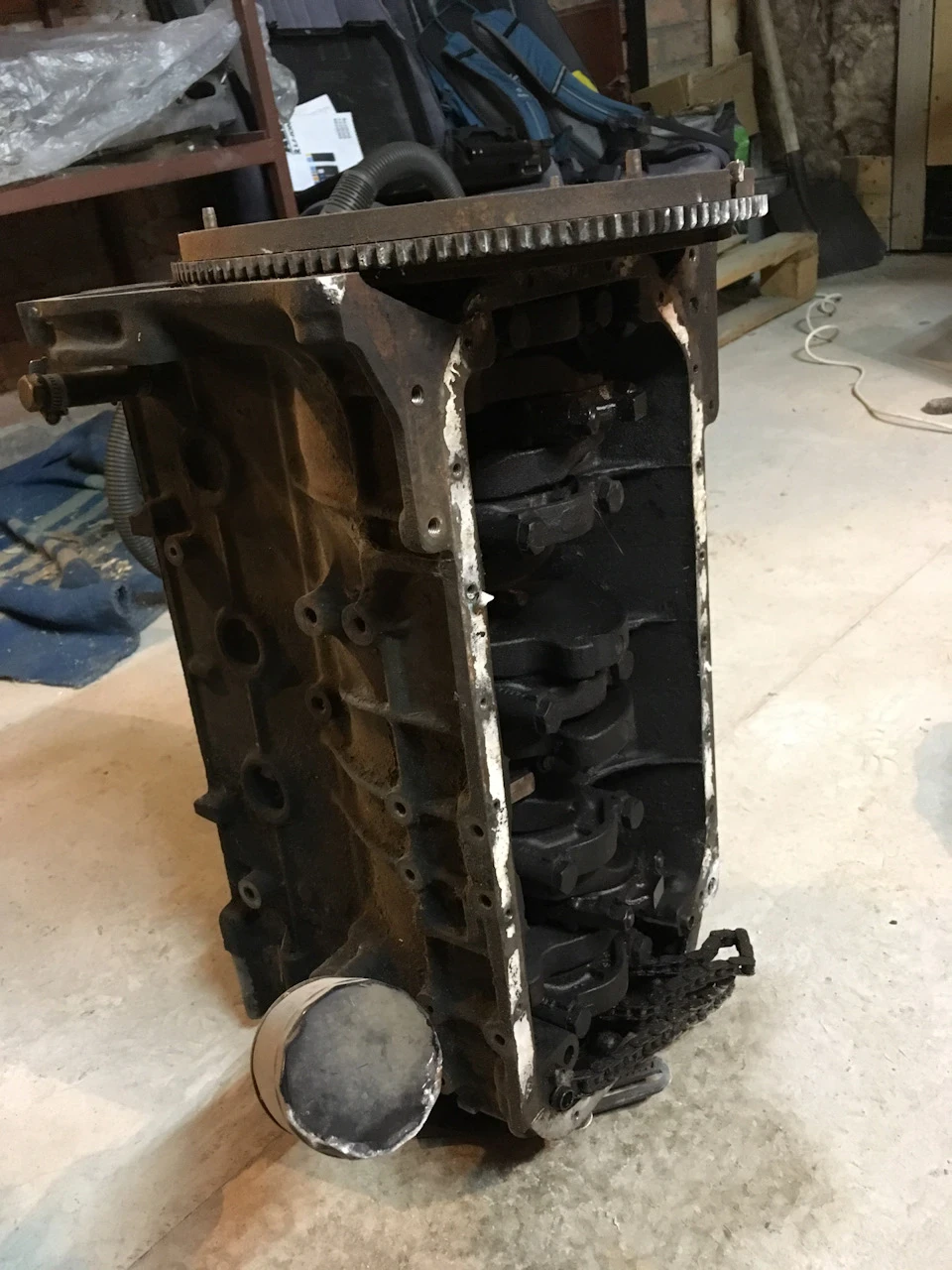 Корчувати старий пеньок чи ні?;) M10B18