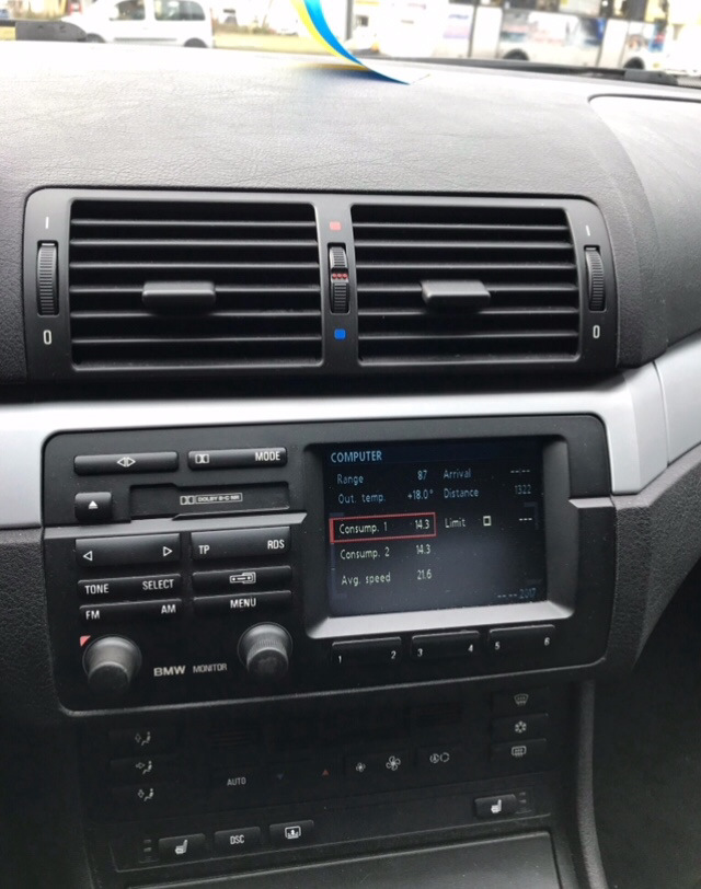 aux або Bluetooth 1