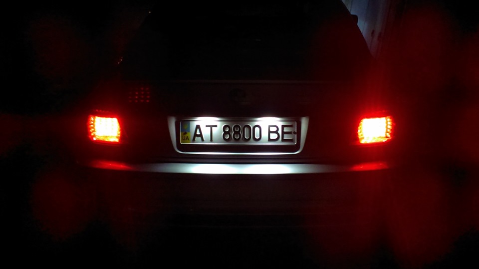 LED підсвічування номера 1