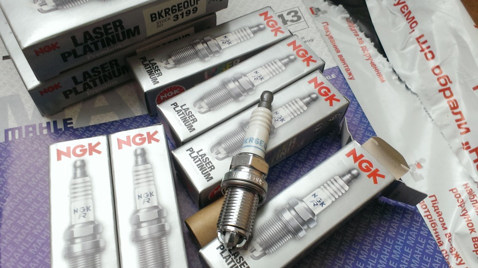Свічки NGK BKR6EQUP 3199 1