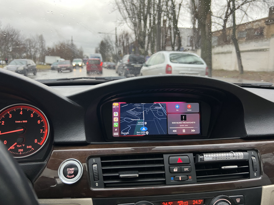 E92 CIC дооснащення CarPlay 1