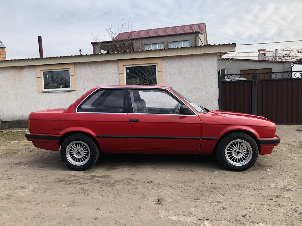 Автомобіль у продажу. 4