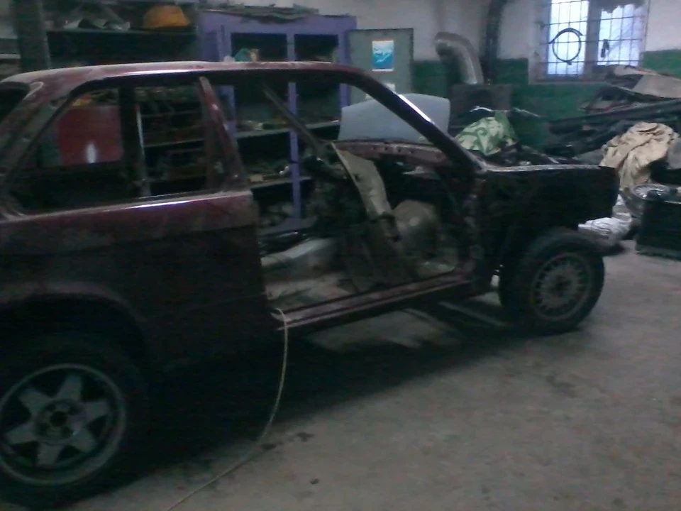 нарешті поставили авто на колеса)