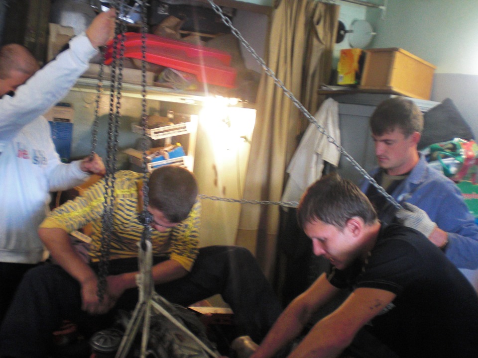 Стуканув двигун 4
