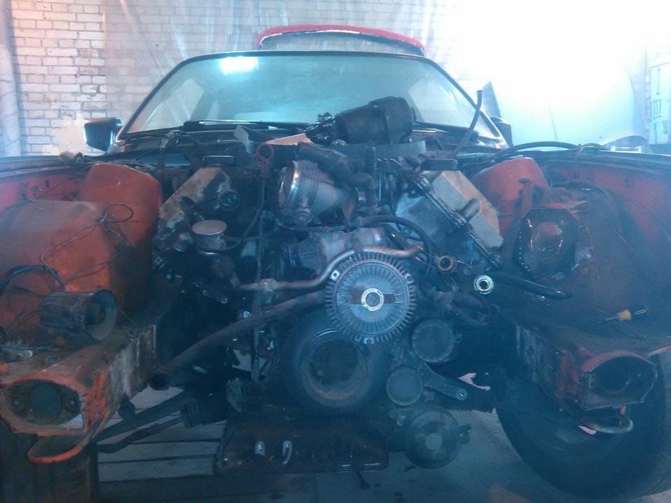 Встановлення м60 в кузов е30 1
