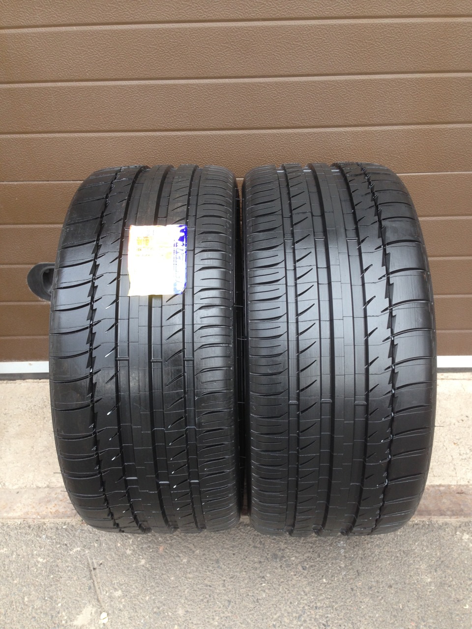 MICHELIN Pilot Sport PS2 245/35R18 92Y 1