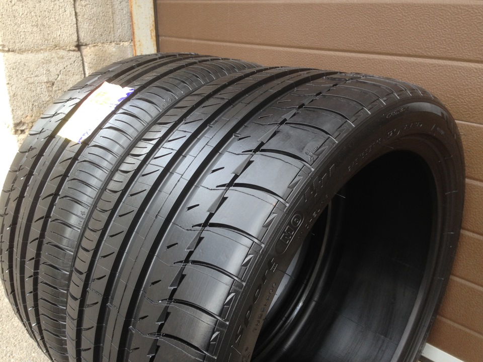 MICHELIN Pilot Sport PS2 245/35R18 92Y 2
