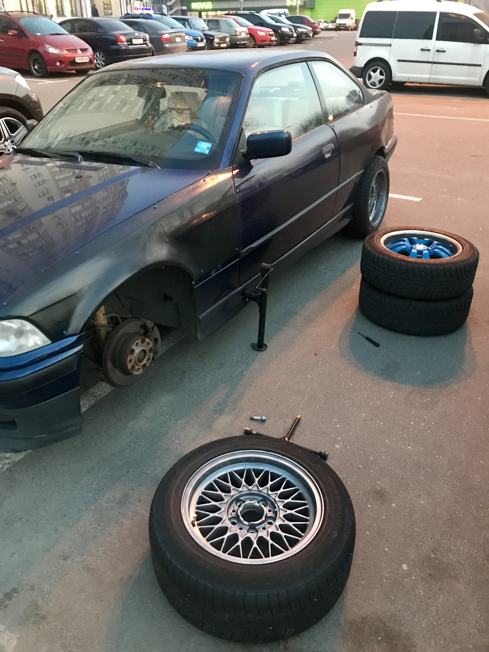 Лампочка під капот, кліпси в багажник, та й Ducktail, BBS RZ. 2