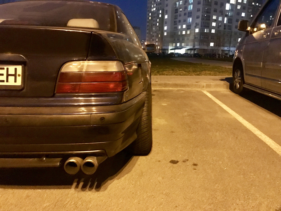 Лампочка під капот, кліпси в багажник, та й Ducktail, BBS RZ. 1