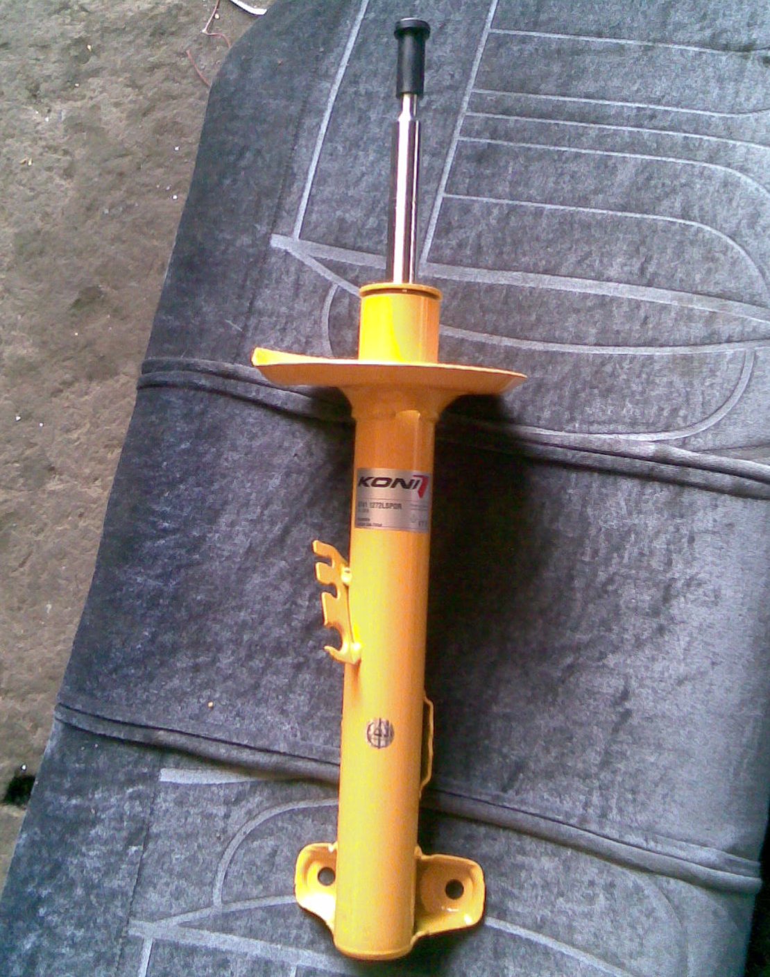 Амортизатори Koni Sport 2