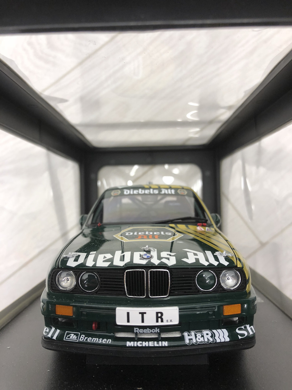 Колекція BMW e30 1:18 3