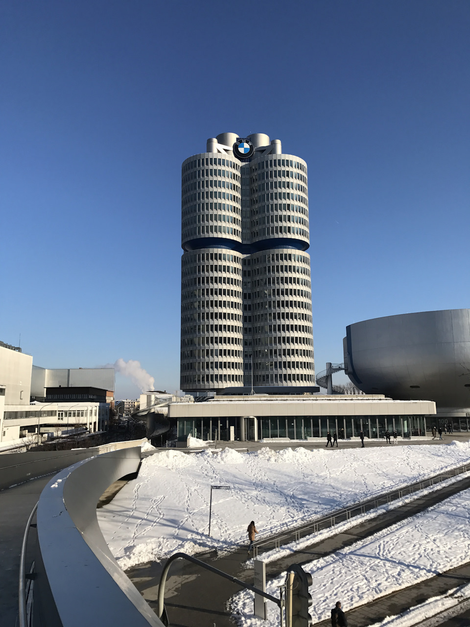 Рай для фаната BMW 1