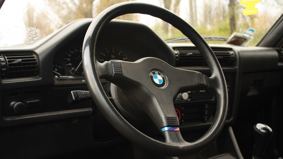 Руль ///M, пару осінніх знімків, питання ліхтарям 1