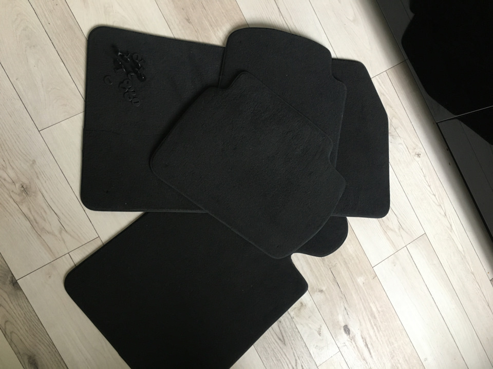 Нові килими Velour ANTRACITE + стан розпірки NEDMotorsport 3