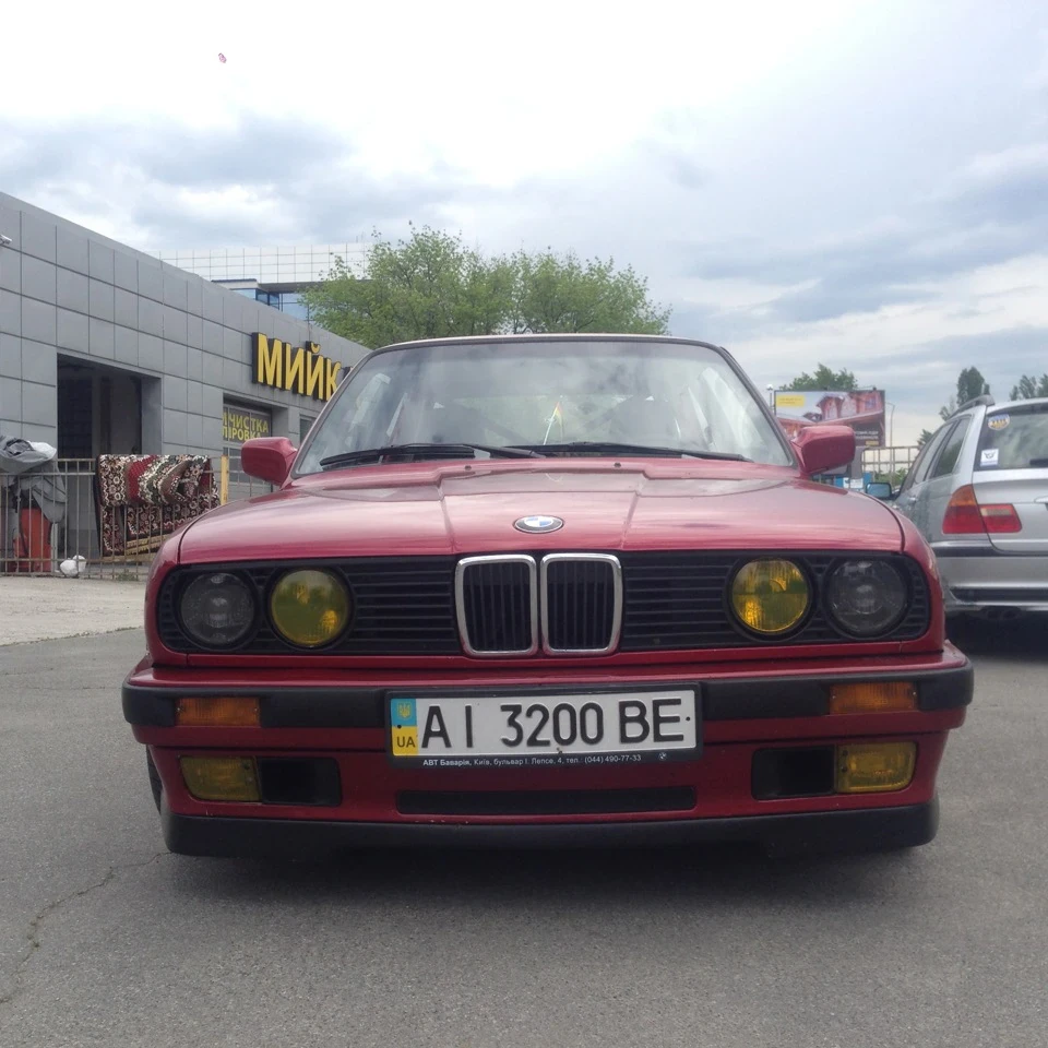 hella black e30 Антигравій, + тонування