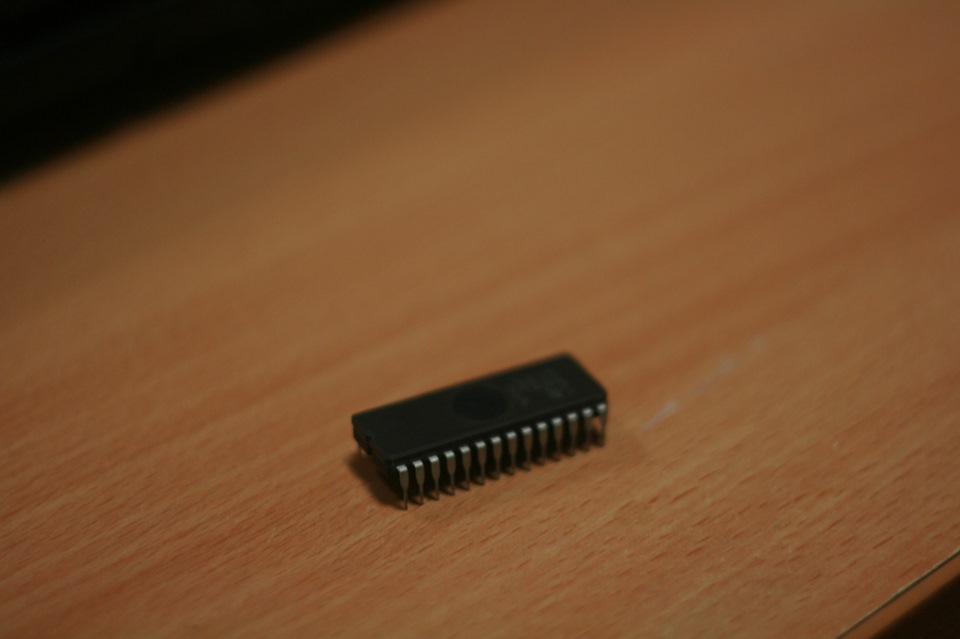# Потужний CHIP. Відсікання 7400 /// 2