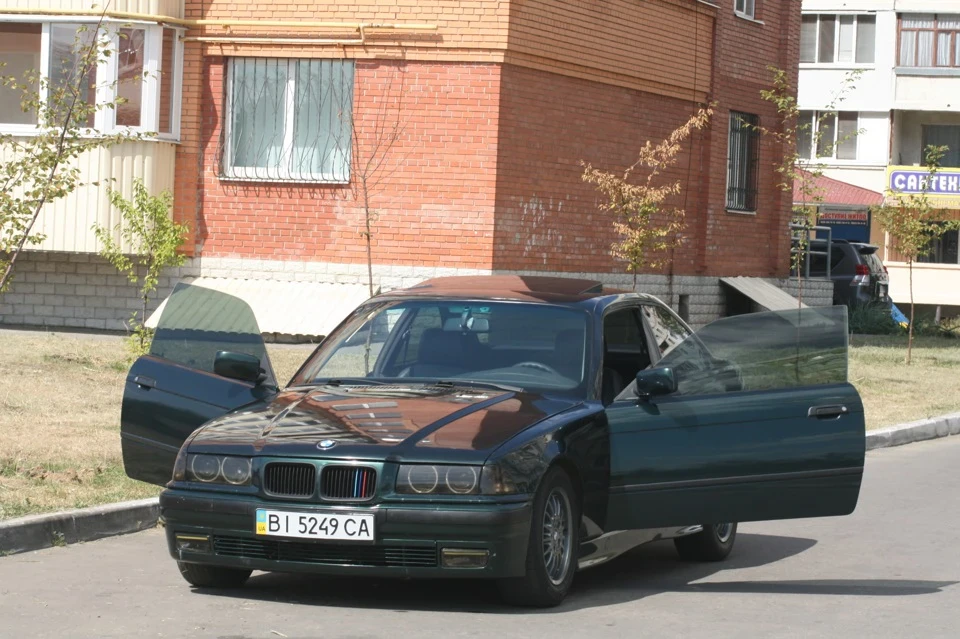 Продаю BMW 3 серії Coupe 325i ///M 6500$