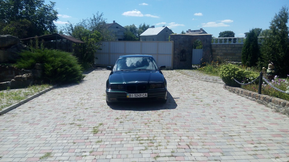 Продам BMW 325i E36 Coupe 3