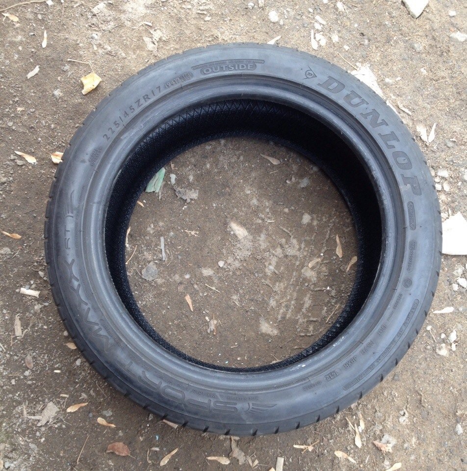 # Резина на лето DUNLOP SPORT MAXX rt 225/45 ZR17 2