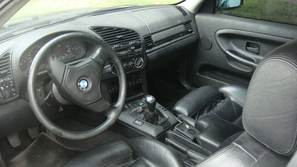 # Встановив рідний мафон BMW з AUX. Стандартний глушник. Продаж авто - ціна знижена. 2