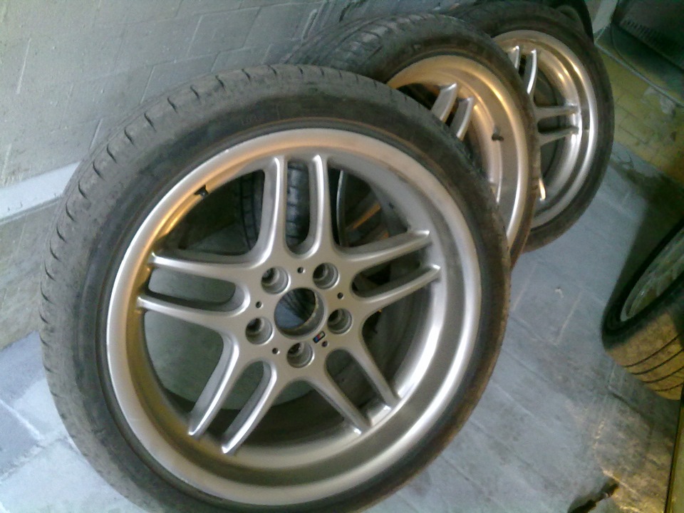 дисюлі R18 8.5 and 9.5j 2