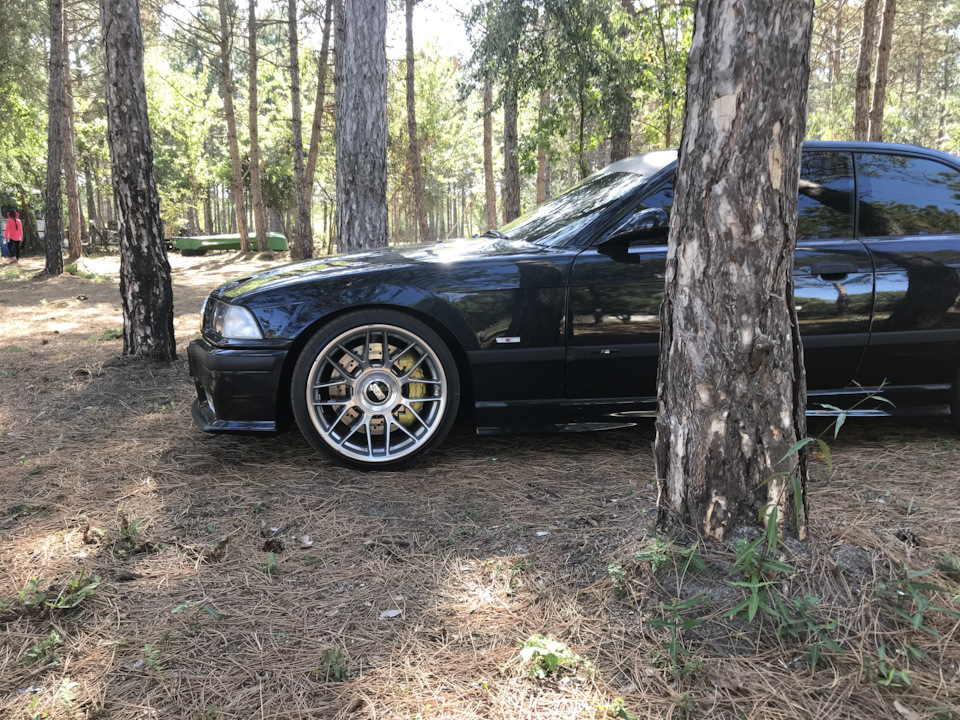 Як справи у 328 i? 4