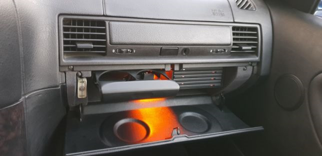 У пошуку cd box у бардачок 💿 4