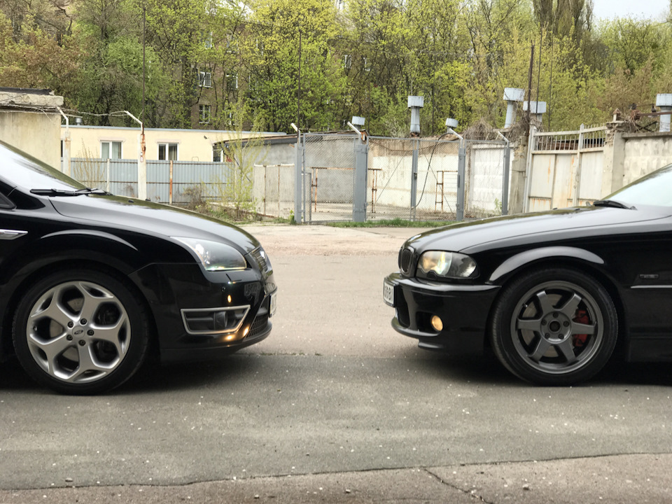 Focus st vs bmw e46 330ci 1