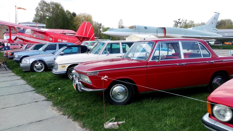OLD CAR LAND 2016 5
