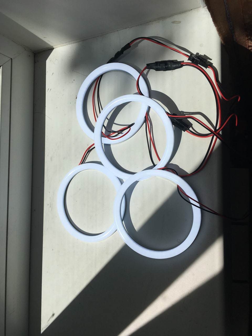 Будуть у 6 разів яскравішими... говорили Китайці... історія про SMD LED Angel Eyes 4