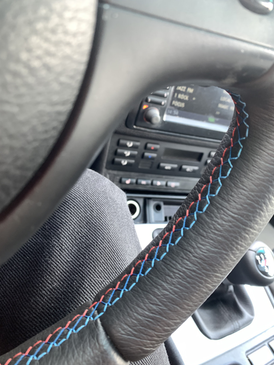 Перешив керма та оригінальна ручка кпп ZHP Shift Knob - 6 Speed 4